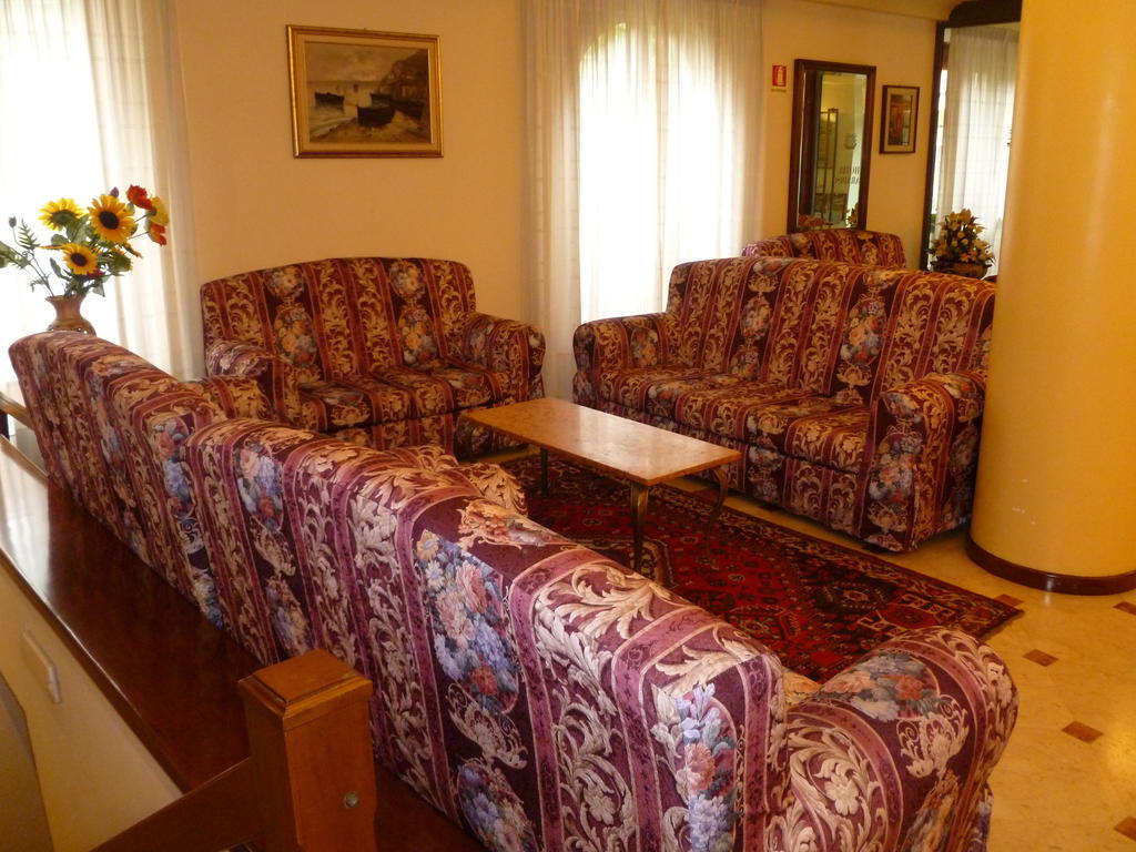 מונטה קטיני טרמה Albergo Paradiso מראה חיצוני תמונה